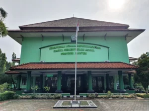 Gedung kantor Kementerian Agama Provinsi Banten untuk pengadaan Kemenag Banten